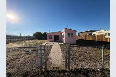 956 Coral Reef Drive, Bullhead City, AZ 86442 - Photo 1