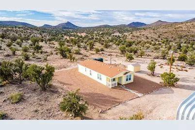 2001 N Gold Road, Kingman, AZ 86401 - Photo 2