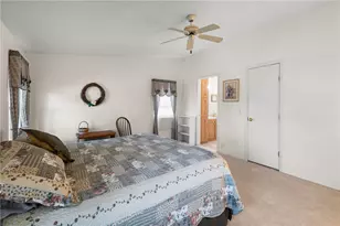 3758 W Redwall Dr, Golden Valley, AZ 86413 - Photo 14