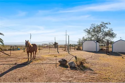 3758 W Redwall Drive, Golden Valley, AZ 86413 - Photo 32
