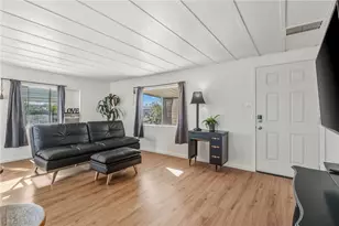 1943 Hualapai Dr, Bullhead City, AZ 86442 - Photo 6