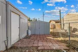 1943 Hualapai Dr, Bullhead City, AZ 86442 - Photo 28