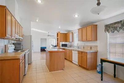 3402 E Antoinette Avenue, Mohave Valley, AZ 86440 - Photo 10