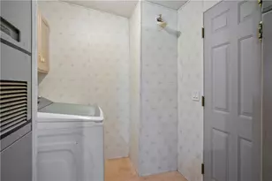 16693 N Lakeside Dr, Dolan Springs, AZ 86441 - Photo 12