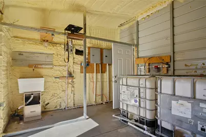 16693 N Lakeside Drive, Dolan Springs, AZ 86441 - Photo 32