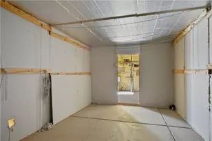 16693 N Lakeside Dr, Dolan Springs, AZ 86441 - Photo 34