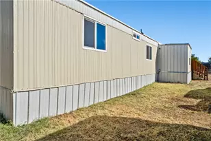 4266 N Eagle Dr, Kingman, AZ 86409 - Photo 2