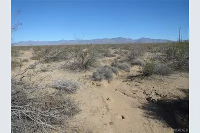 207-01-048 Red Cloud Drive, Yucca, AZ 86438 - Photo 4