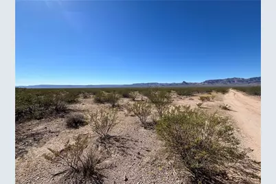 215-14-270/258 W Toluca Drive, Golden Valley, AZ 86413 - Photo 6