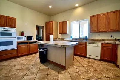 17352 Longhorn Drive, Dolan Springs, AZ 86441 - Photo 8