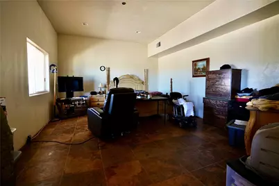 17352 Longhorn Drive, Dolan Springs, AZ 86441 - Photo 12