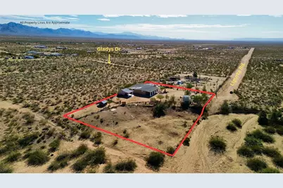 7296 N Ligurta Road, Golden Valley, AZ 86413 - Photo 4