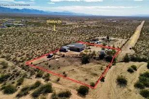 7296 N Ligurta Rd, Golden Valley, AZ 86413 - Photo 4