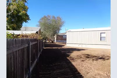 720 Wilshire Avenue, Kingman, AZ 86409 - Photo 4