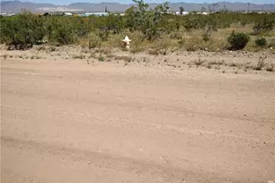 000 Eden, Golden Valley, AZ 86413 - Photo 1