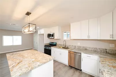 886 Citrus Street, Bullhead City, AZ 86442 - Photo 2