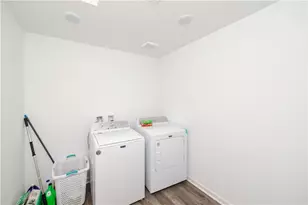 1728 Del Parado, Bullhead City, AZ 86442 - Photo 32