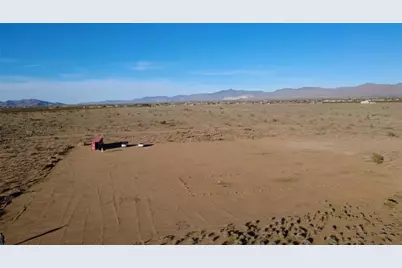 51 Ligurta, Golden Valley, AZ 86413 - Photo 1