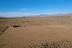 51 Ligurta, Golden Valley, AZ 86413 - Photo 1