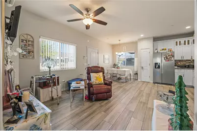 2950 N Kiowa Boulevard #F102, Lake Havasu, AZ 86404 - Photo 4