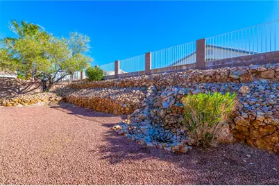 2262 Sunrise Trail, Bullhead City, AZ 86442 - Photo 62