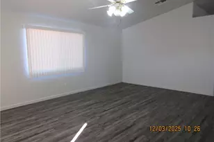 3150 E Gordon #B Dr, Kingman, AZ 86409 - Photo 2