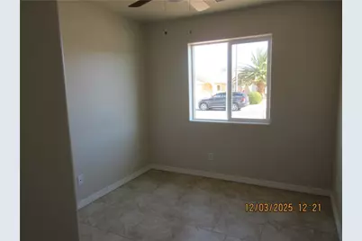 3327 Central, Kingman, AZ 86401 - Photo 8