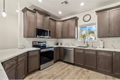 2000 E Desert Palms Drive, Fort Mohave, AZ 86426 - Photo 10