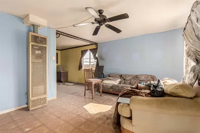 616 W Mobile Lane, Phoenix, AZ 85041 - Photo 10