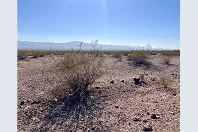 5384 S Opal Road, Golden Valley, AZ 86413 - Photo 2