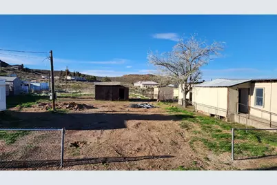 421 E Beverly Avenue, Kingman, AZ 86409 - Photo 1