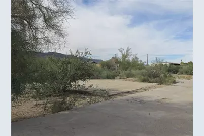 12250 S Yucca Frontage Road, Yucca, AZ 86438 - Photo 16