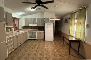 4240 W Tangerine Dr, Golden Valley, AZ 86413 - Photo 2