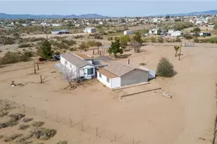 4240 W Tangerine Dr, Golden Valley, AZ 86413 - Photo 46