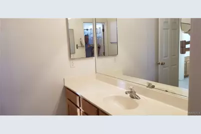 870 Florence Avenue, Bullhead City, AZ 86429 - Photo 10