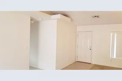 870 Florence Avenue, Bullhead City, AZ 86429 - Photo 4