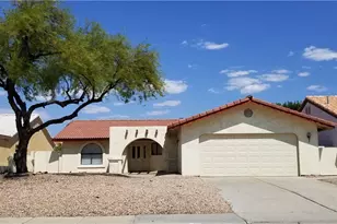 2864 Country Club Dr, Bullhead City, AZ 86442 - Photo 1