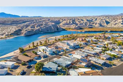 2403 Castle Rock Circle, Bullhead City, AZ 86442 - Photo 48