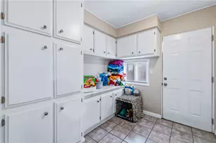 2403 Castle Rock Cir, Bullhead City, AZ 86442 - Photo 30