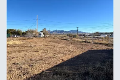3226 E Devlin Avenue, Kingman, AZ 86409 - Photo 2