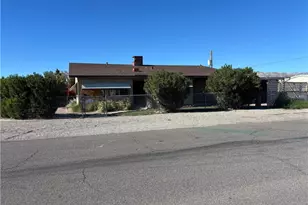 1095 Holly St, Bullhead City, AZ 86442 - Photo 1