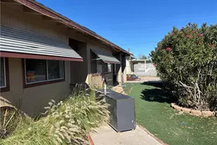 1095 Holly St, Bullhead City, AZ 86442 - Photo 4