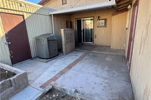 1095 Holly St, Bullhead City, AZ 86442 - Photo 34
