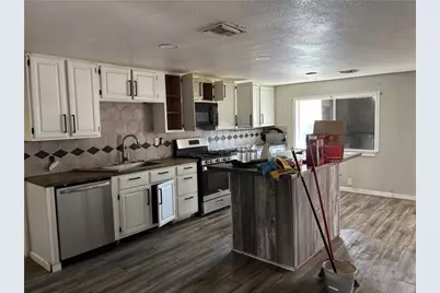 1095 Holly Street, Bullhead City, AZ 86442 - Photo 8