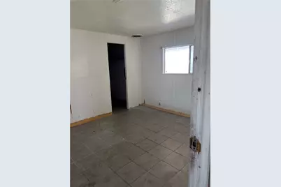 1095 Holly Street, Bullhead City, AZ 86442 - Photo 14