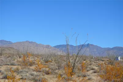 D4 Rose Well, Yucca, AZ 86438 - Photo 28