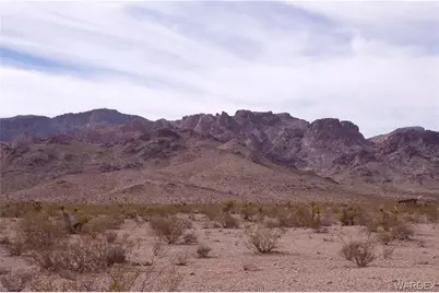 000 S Papago, Golden Valley, AZ 86413 - Photo 1