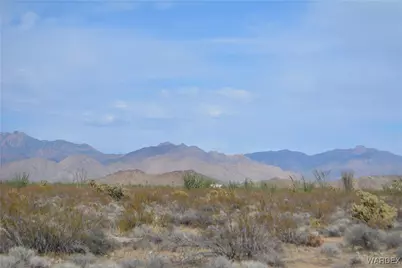 N7 Castle Butte Road, Yucca, AZ 86438 - Photo 16