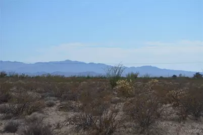 N7 Castle Butte Road, Yucca, AZ 86438 - Photo 24