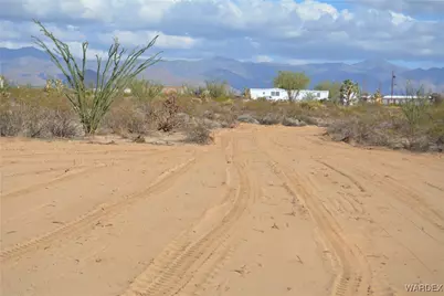N7 Castle Butte Road, Yucca, AZ 86438 - Photo 68